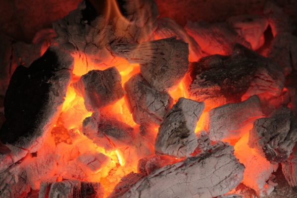 12kg BIG K Natural Restaurant Grade Lumpwood Charcoal - Image 2